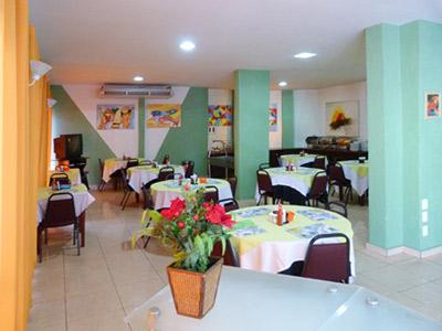 מנאוס Hotel Monaco מראה חיצוני תמונה