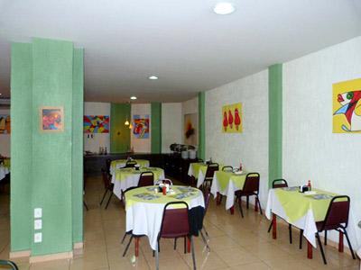 מנאוס Hotel Monaco מראה חיצוני תמונה